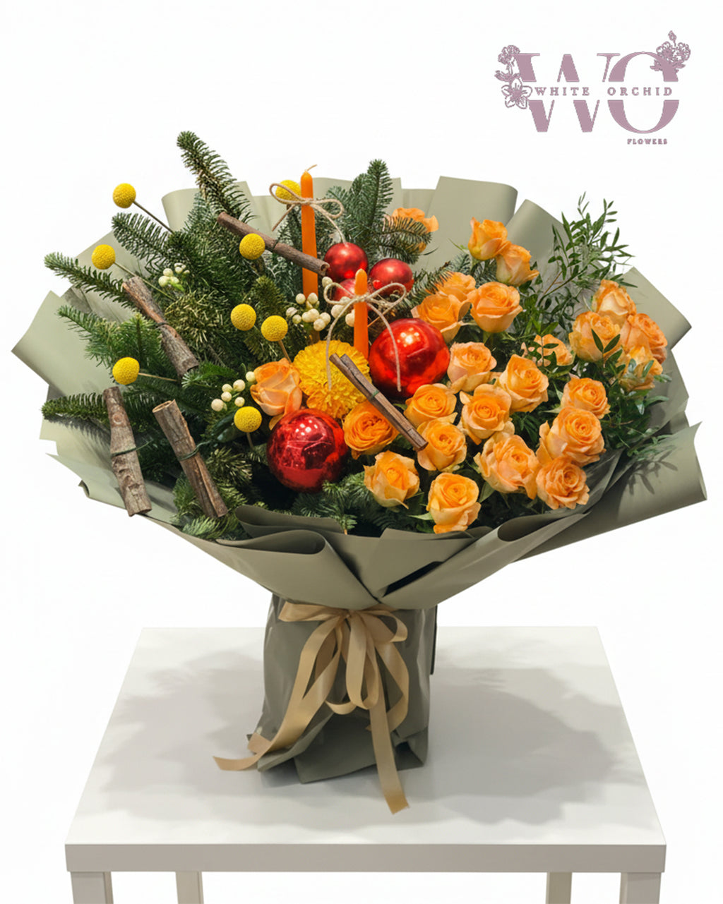 Winter season natural flower bouquet by White Orchid Flowers – fresh seasonal flowers with delivery across all UAE.