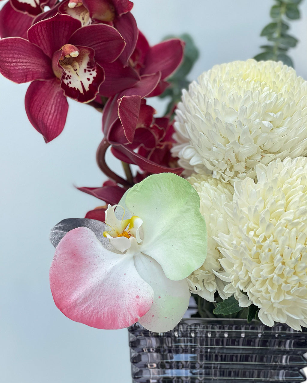 UAE Union Day Flower Bouquet – White Orchid Flowers