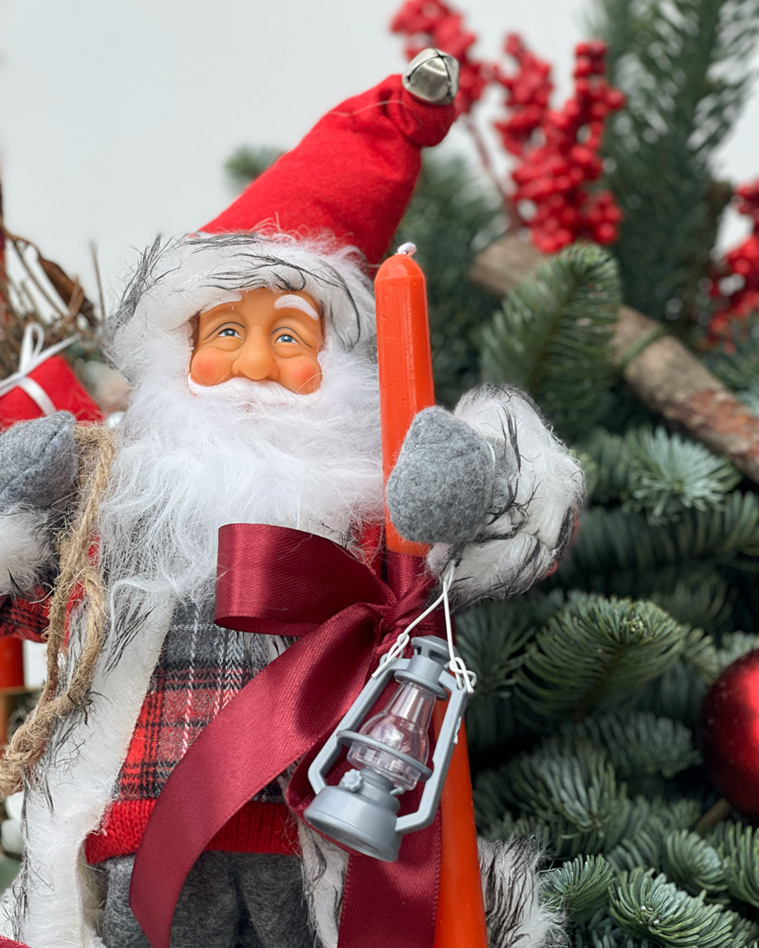 Christmas Tree | Elegant Holiday Decoration by White Orchid Flowers UAE