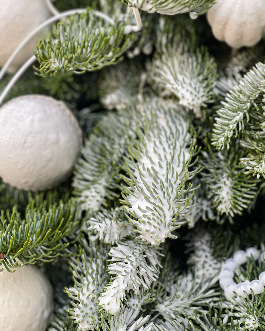 Christmas Tree – White Orchid Flowers