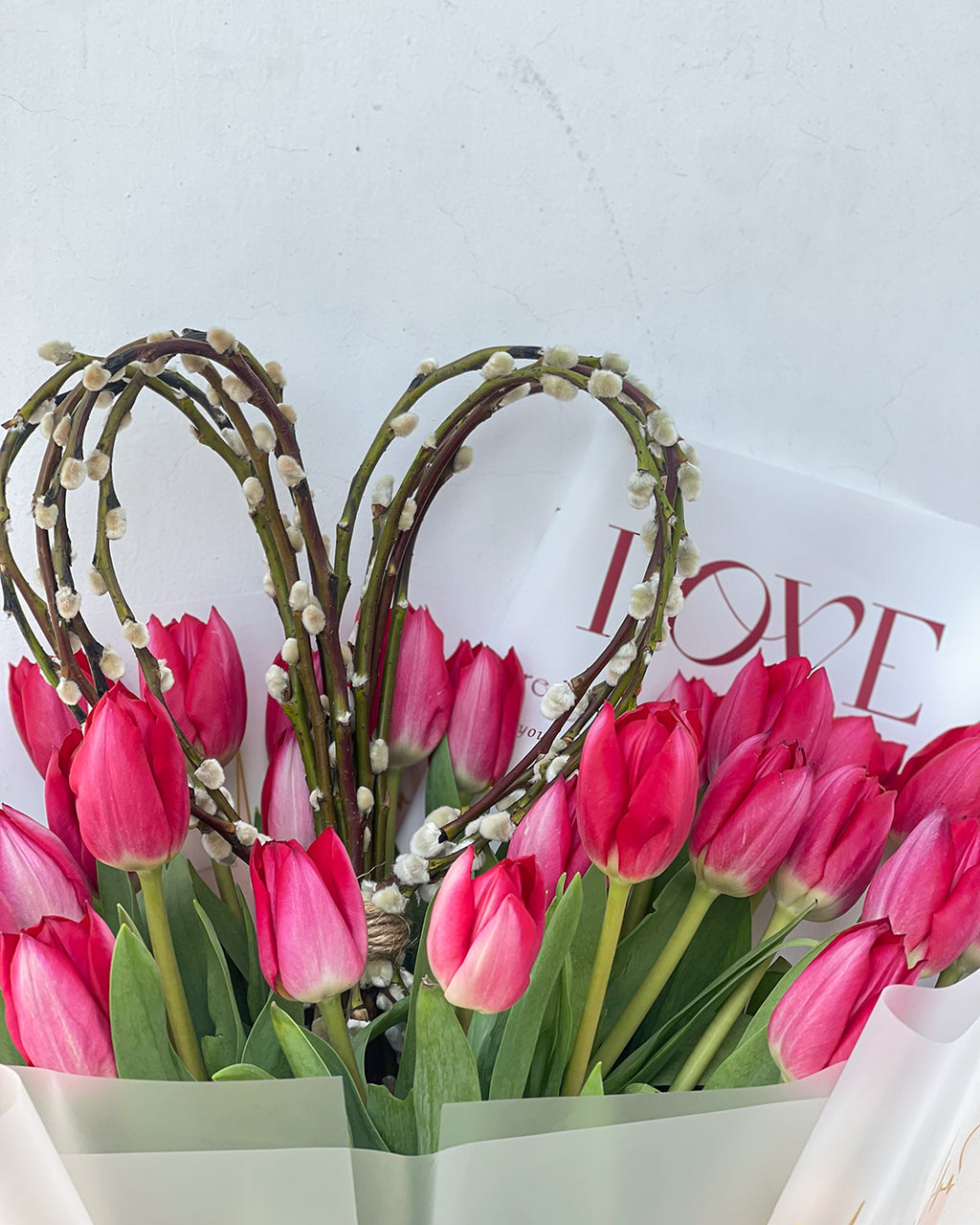 Tulip Hand Bouquet – White Orchid Flowers