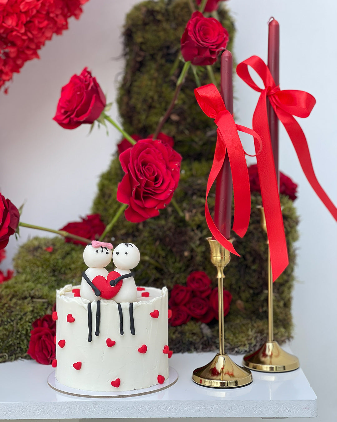 Valentine Red Rose Heart Base with Cake – White Orchid Flowers